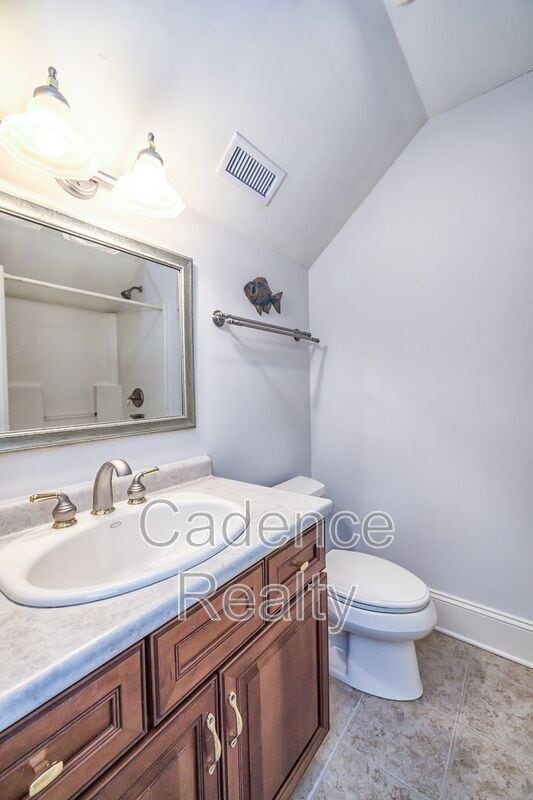 Building Photo - 205 N Sea Lily Ct