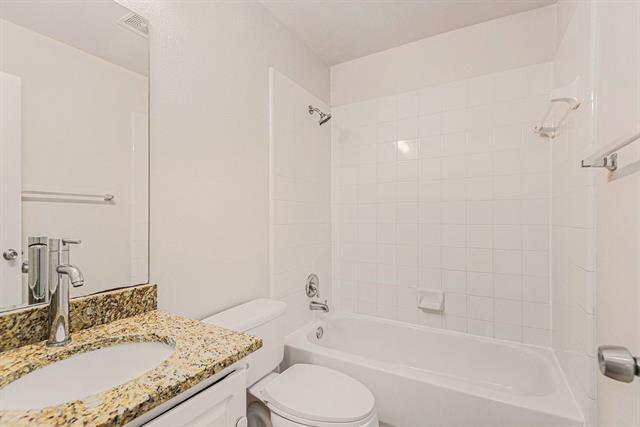 Building Photo - 236 Rentz Pl Cir