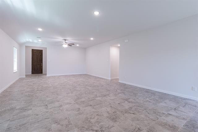 Building Photo - 1041 Verde Vly Ln