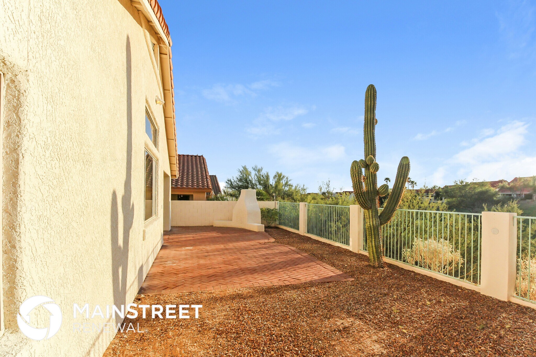 Building Photo - 11151 N Desert Flower Dr