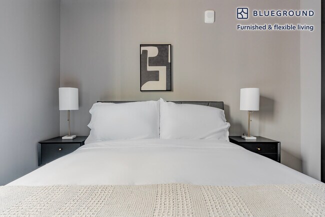 Building Photo - 1313 L St NW