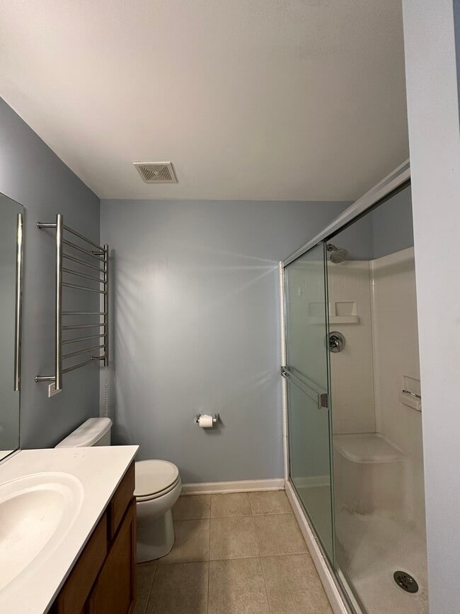 Building Photo - 2462 Emily Ln