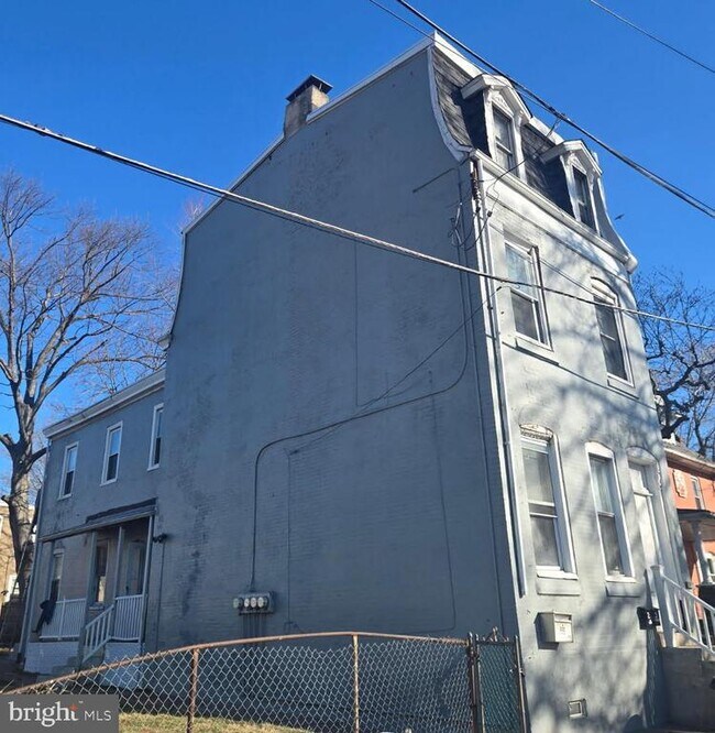 Building Photo - 6700 Keystone St