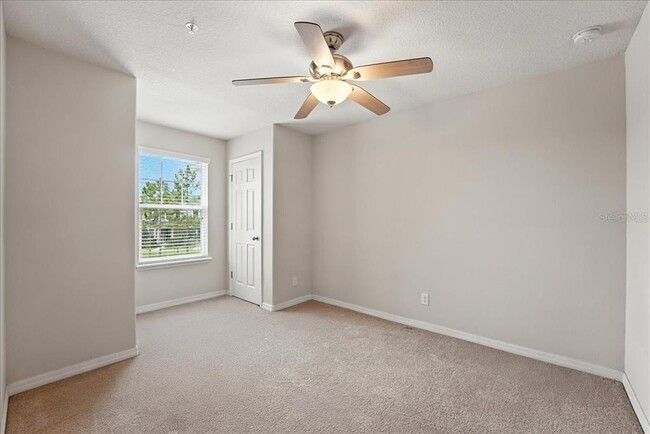 Building Photo - 8959 Hildreth Ave