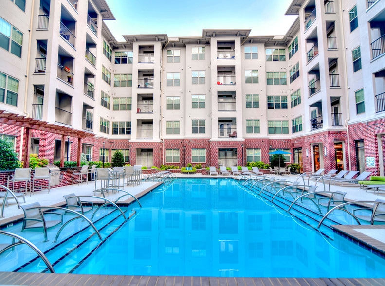 West End Village 221 31St Ave N Nashville TN 37203 Apartment Finder