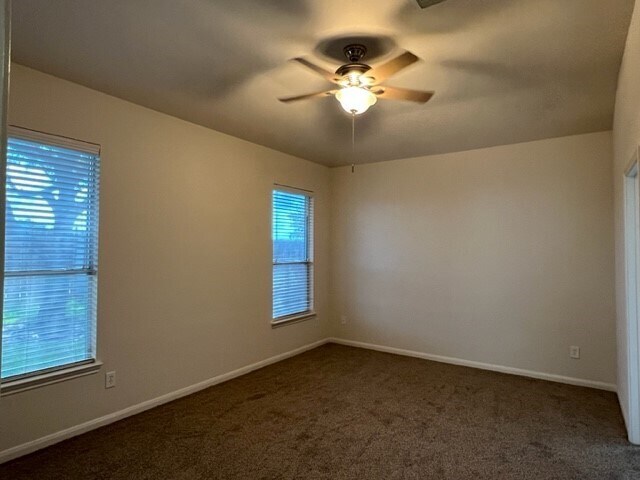 Building Photo - 2134 Thorn Berry Creek Ln