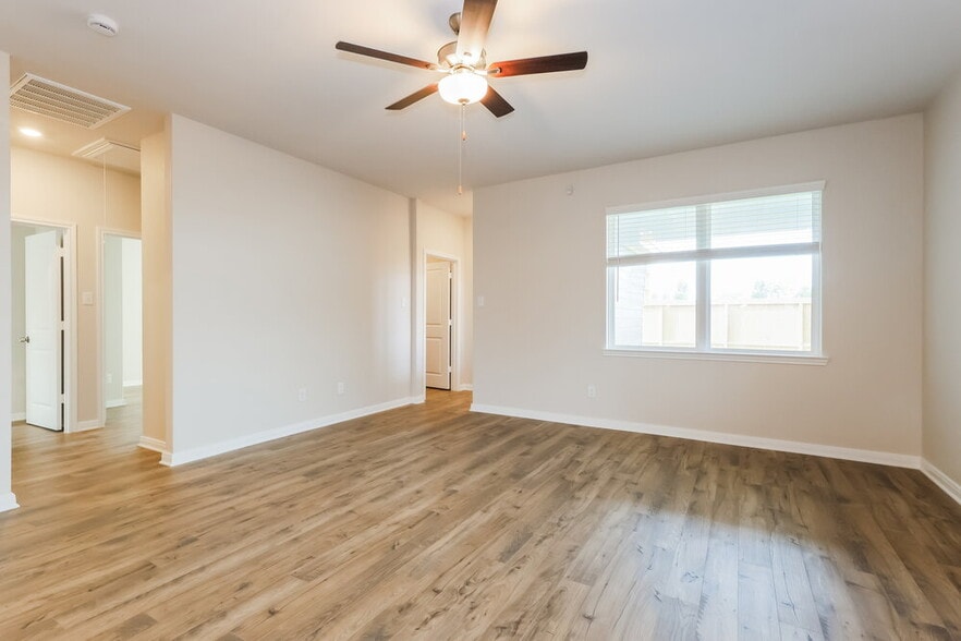 Building Photo - 408 San Miguel Crk Dr