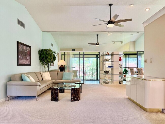 Building Photo - 10678 Ocean Palm Way