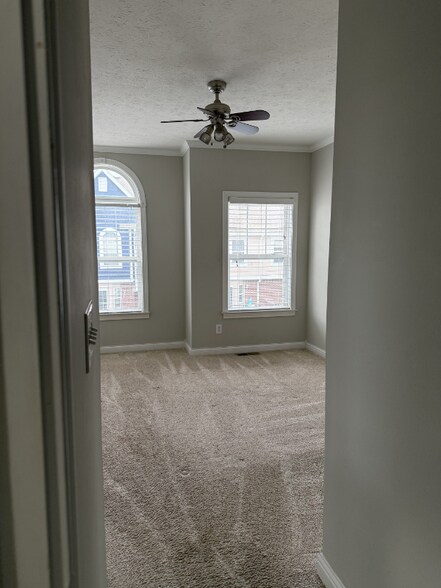 Building Photo - 1469 Royal Reserve Way