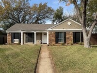 Building Photo - 375 Ancestry Ln