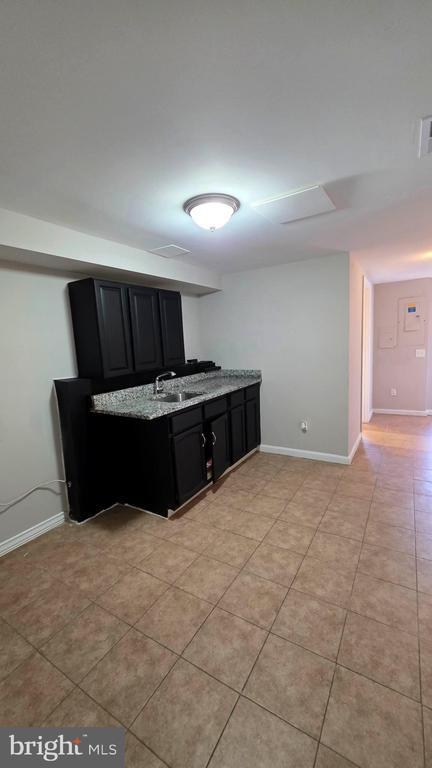 Building Photo - 539 N Luzerne Ave