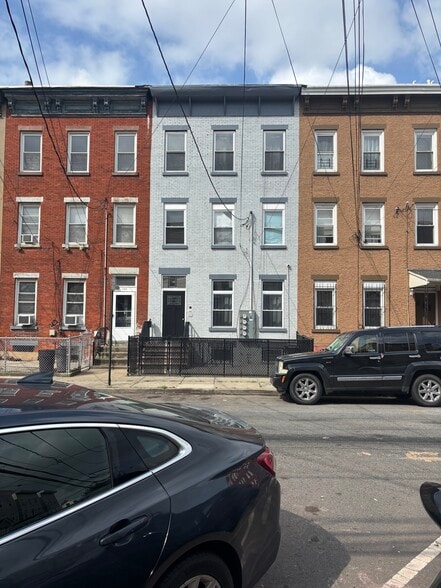 Building Photo - 142 Ripley Pl
