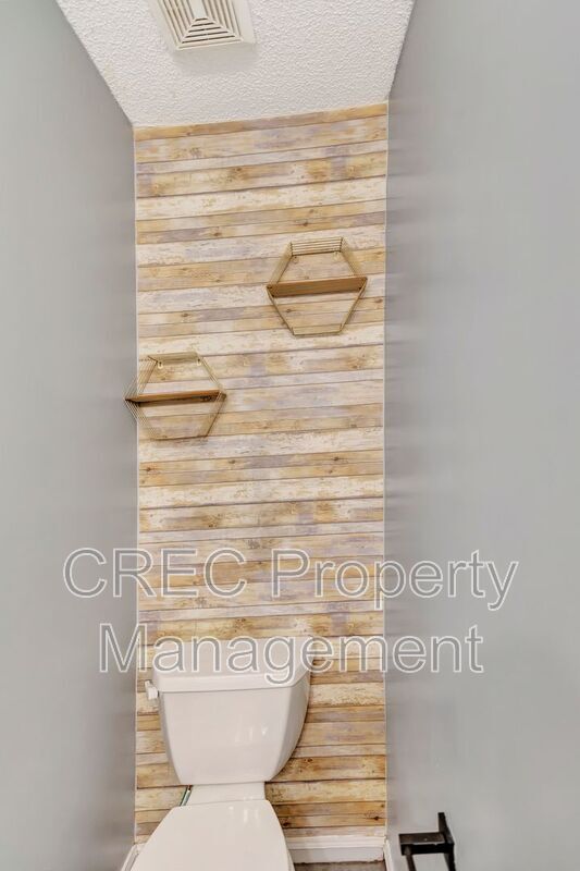 Building Photo - 3019 Woodington Pl