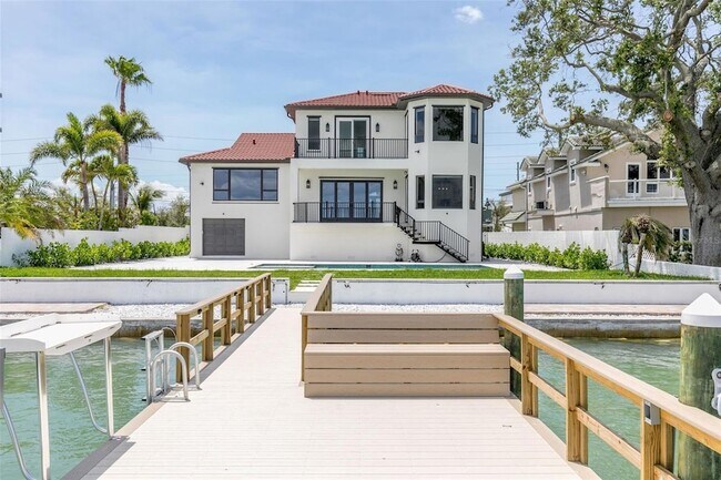 Building Photo - 4 Paradise Ln