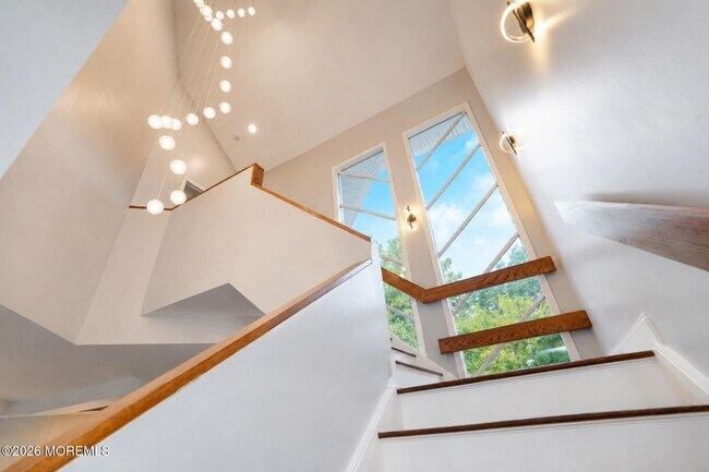 Building Photo - 401 Overlook Dr