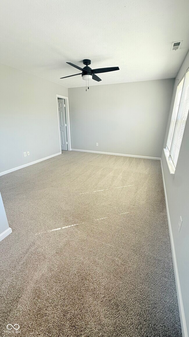 Building Photo - 6683 Amherst Way