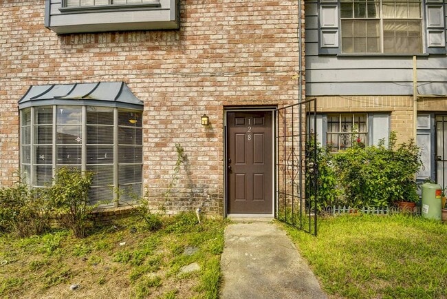 Building Photo - 128 Goodson Dr