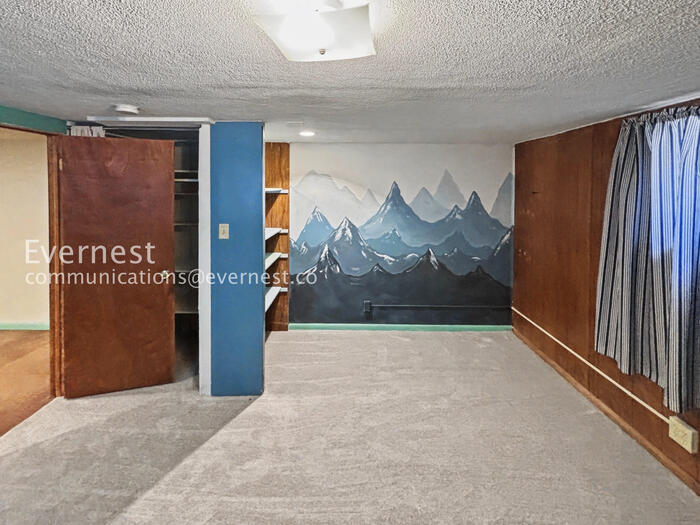 Building Photo - 3366 W 55th Pl