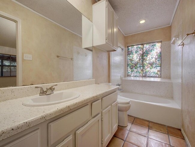 Building Photo - 6305 Evangeline Trail