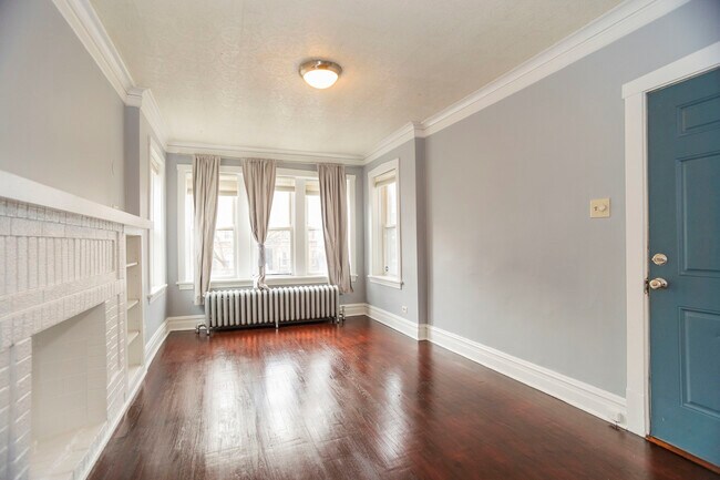 Building Photo - 4015 N Bernard St