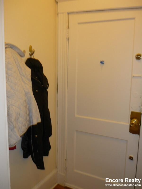 Building Photo - 1615 Commonwealth Ave