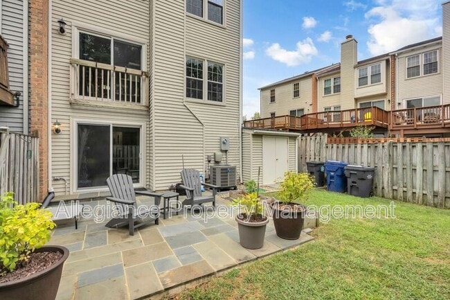 Building Photo - 4328 Gypsy Ct