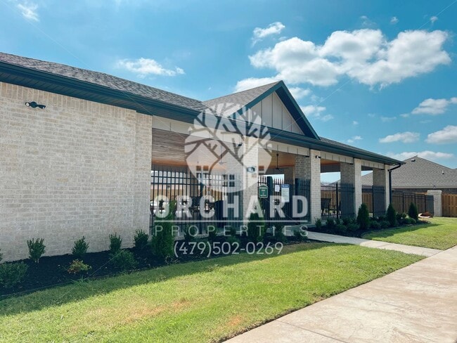 Building Photo - Tontitown- Single-Family Homes- Spacious Hickorywood Plan