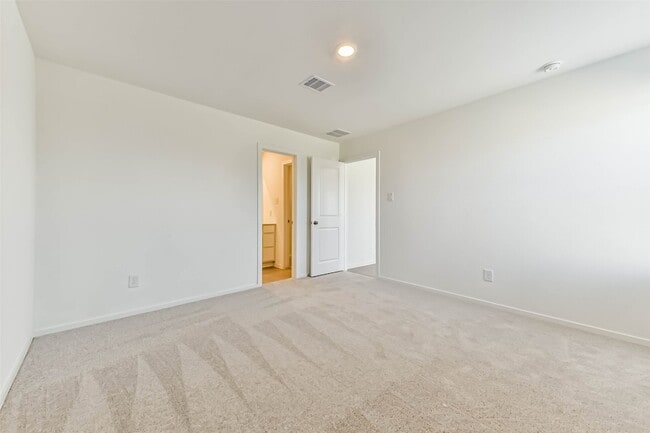 Building Photo - 163 Sterling River Ln