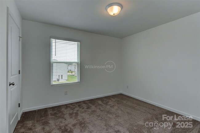 Building Photo - 1280 Maple Shade Rd SW