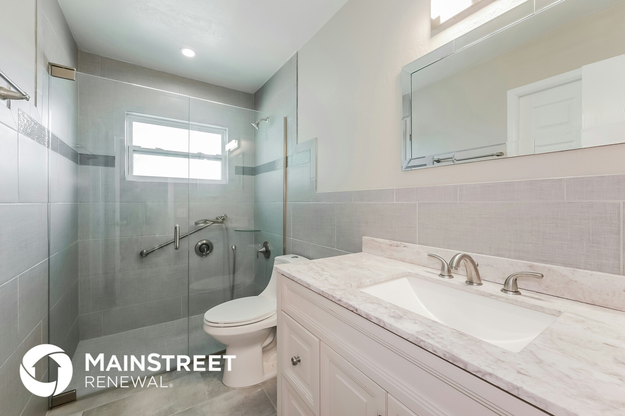 Building Photo - 12613 Sixth St