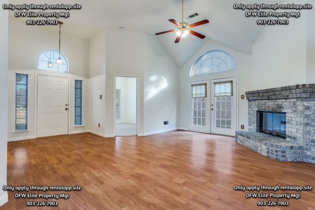 Building Photo - 6826 Conestoga Dr