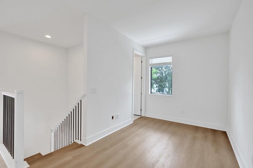 Building Photo - 13145 Addilyn Ct