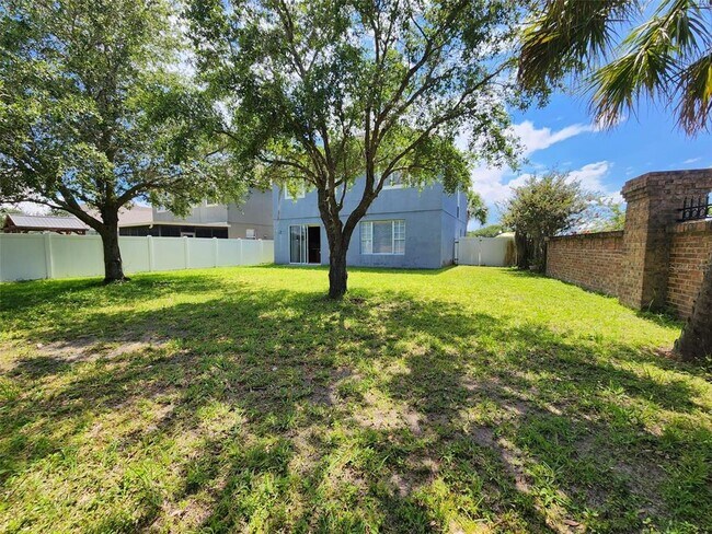 Building Photo - 14315 Huntcliff Park Way