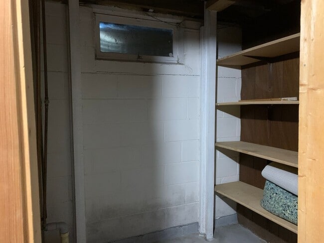 Building Photo - 1 Bed 1 Bath Duplex in Moorhead!