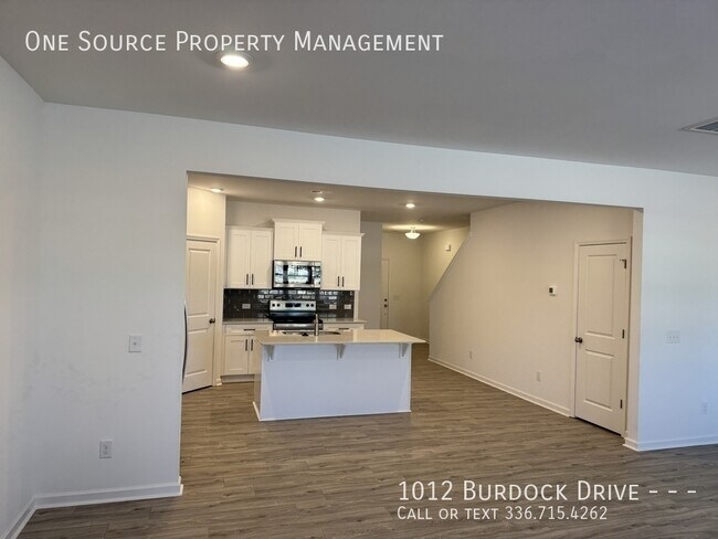 Building Photo - 1012 Burdock Dr