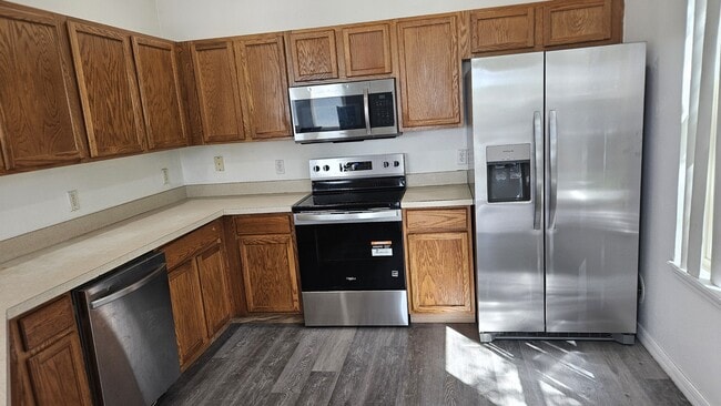Building Photo - 10962 Derringer Dr