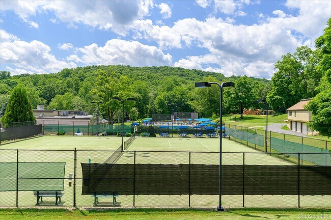 Building Photo - 785 Heritage Hills