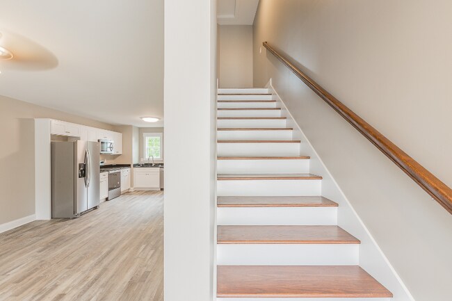 Building Photo - 3316 Chattanooga Rd