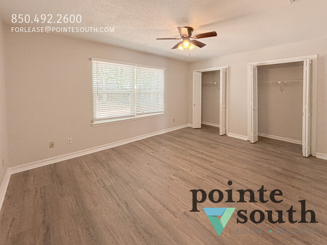 Building Photo - 107 Wild Oak Dr