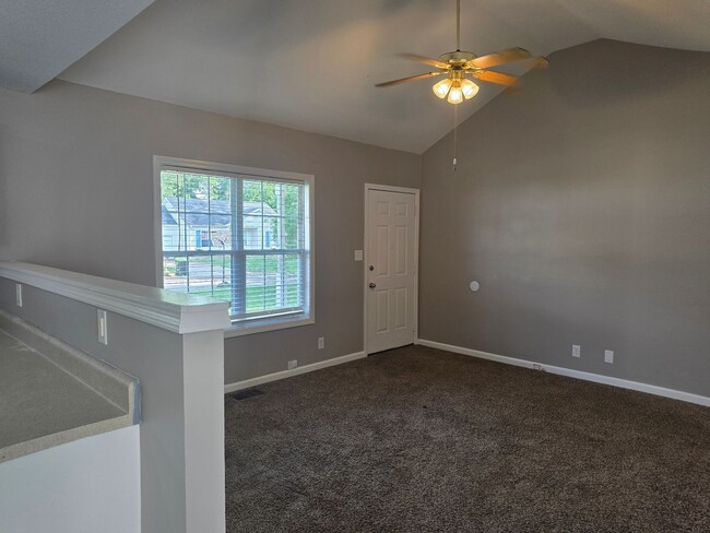 Building Photo - Charming 3-Bedroom Retreat at the End of t...