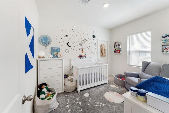 Building Photo - 10138 California Lily Ln