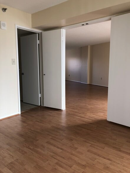 2nd Bedroom - 15115 Interlachen Dr