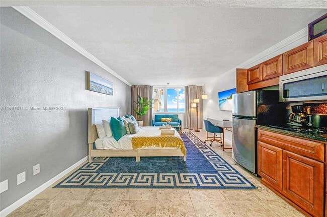 Building Photo - 19201 Collins Ave