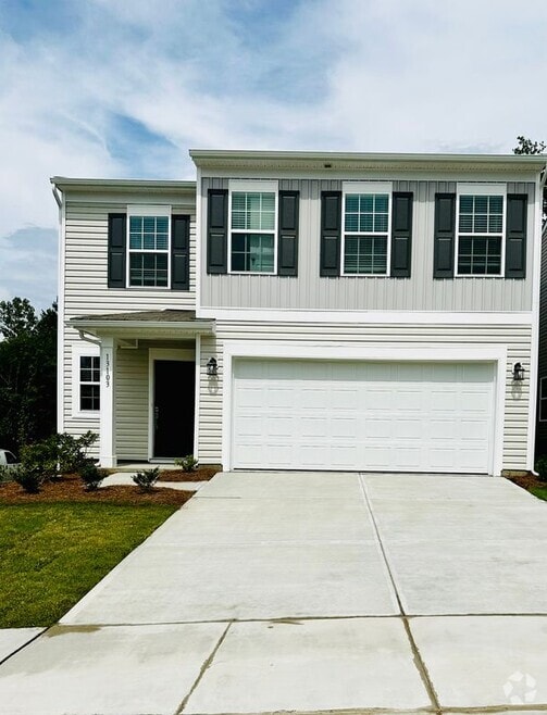 Building Photo - 13103 Hampton Bay Ln