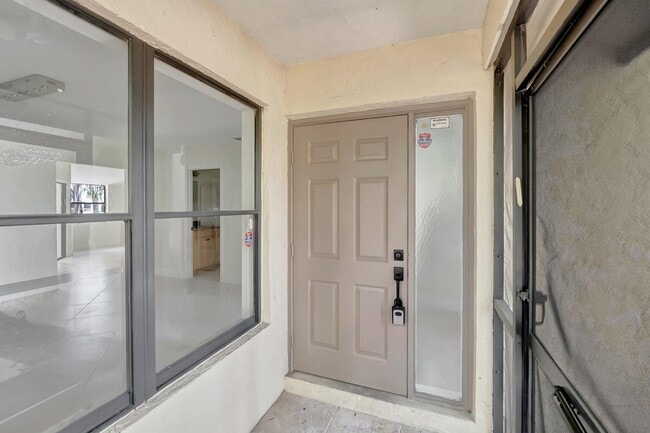 Building Photo - 9258 Ketay Cir