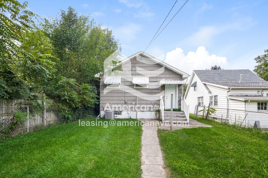 Building Photo - 1806 S Taylor St