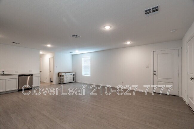 Building Photo - 3626 Amber Glade