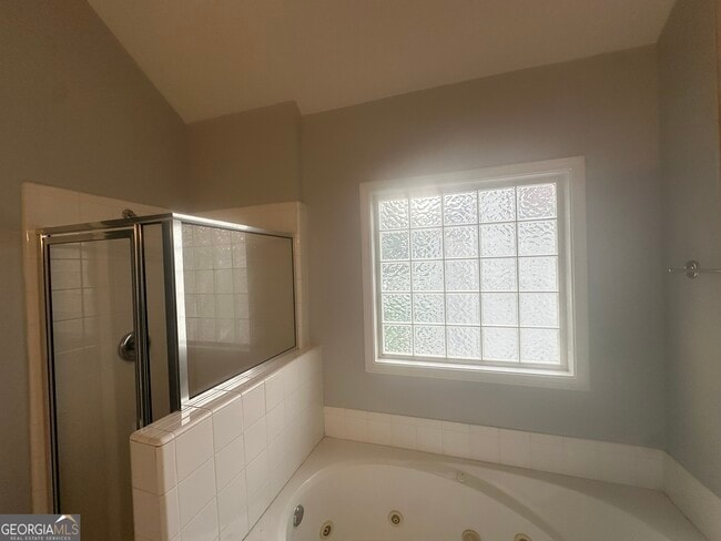 Building Photo - 6773 Oakleigh Dr