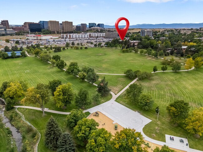 Primary Photo - Recently updated 2 bedroom condo with upgr...