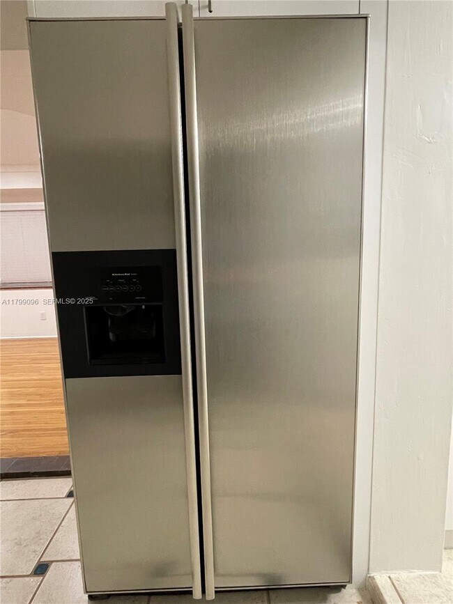 Building Photo - 63 NW 51st Ave